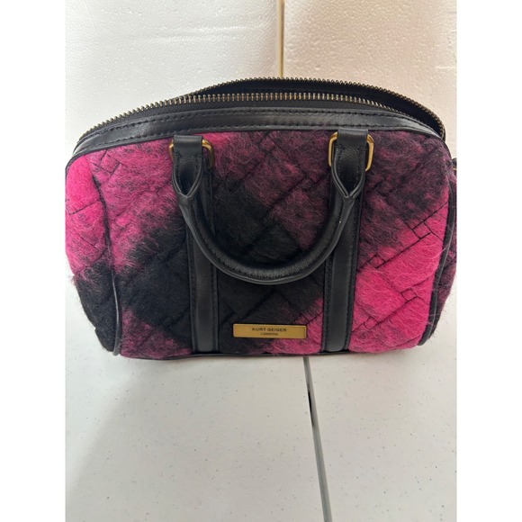 Kurt Geiger London Handbags - Kurt Geiger London Quilted Fuzzy Barrel Bag Pink Black Chain Strap